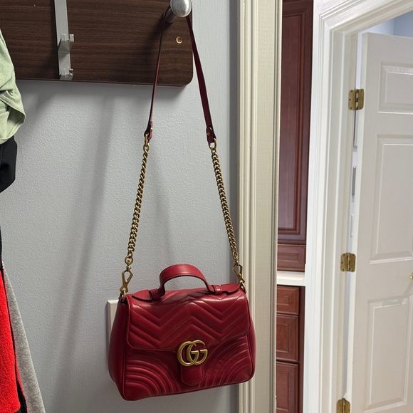 Red Gucci Marmont Bag - Picture 2 of 6